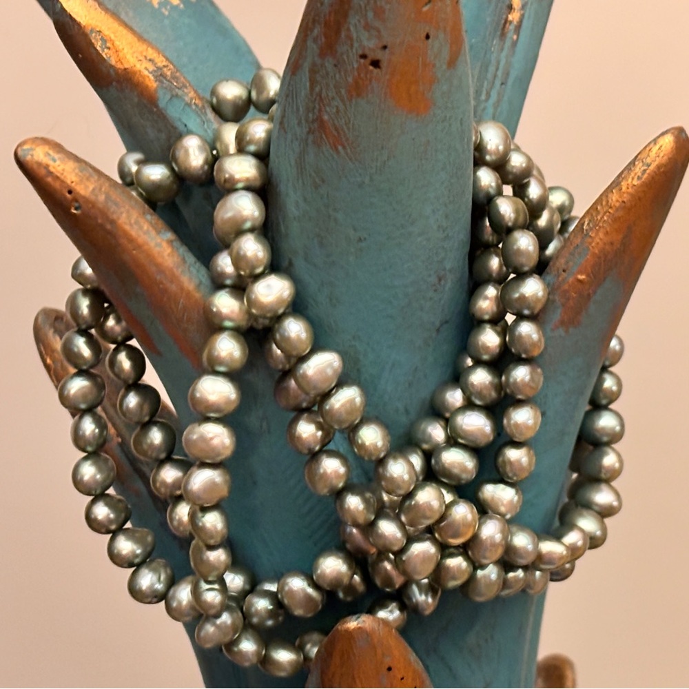 Honora Set of 5 stretch Pistachio Pearl Bracelets
